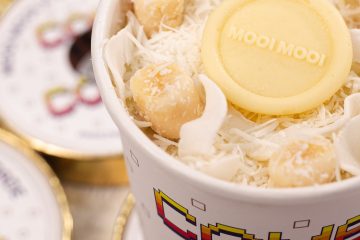 MOOI MOOI lança sorvete inspirado na clássica bala de coco em parceria com a chef confeiteira Danielle Andrade